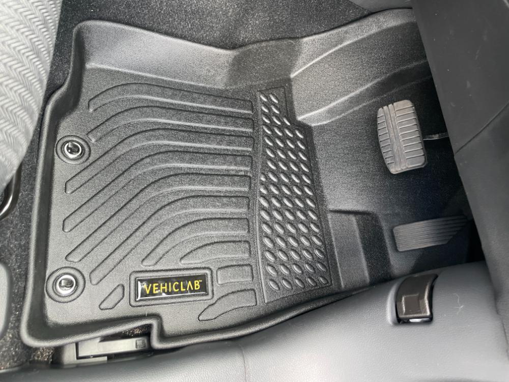 Mitsubishi Eclipse Cross – 2018 – 2025 – YA/YB Series – 3D/5D All Weather Moulded Car Floor Mats – Right Hand Drive